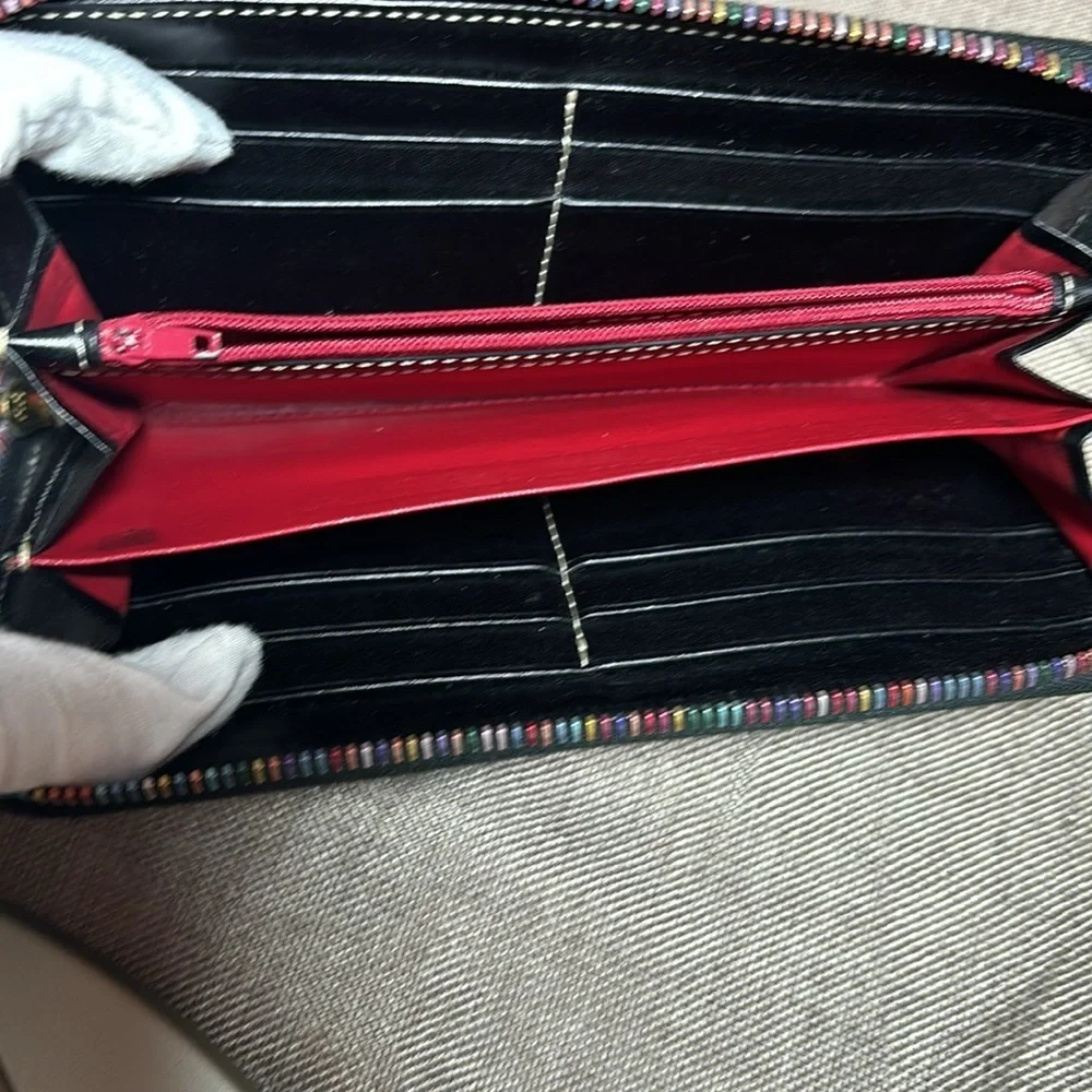 Vintage RARE Dooney and Bourke Large Zip Around Doodle Wallet